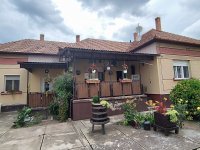 Eladó családi ház, Jászkarajenőn 48 M Ft, 7 szobás