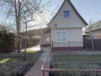 Eladó nyaraló, Szigetbecsén 94.9 M Ft, 2 szobás