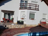 Eladó családi ház, Pécsett 104 M Ft, 5 szobás