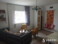 Eladó családi ház, Pápocon 28 M Ft, 2 szobás