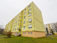 Eladó panellakás, Tiszaújvárosban, Árpád úton 24.3 M Ft