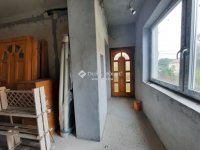 Eladó ikerház, X. kerületben 90 M Ft, 5 szobás