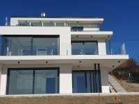 Eladó családi ház, Szentendrén 369.9 M Ft, 5 szobás