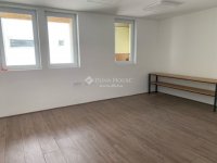 Kiadó iroda, Komlón 275 E Ft / hó / költözzbe.hu