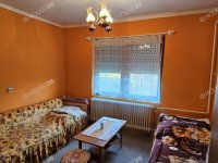 Eladó családi ház, Kunszentmiklóson 24.9 M Ft, 3 szobás