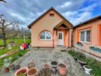 Eladó családi ház, Várpalotán 89.99 M Ft, 2+3 szobás