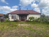 Eladó családi ház, Érpatakon 12 M Ft, 2 szobás
