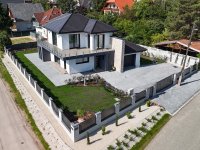 Eladó családi ház, Balatonalmádiban 229.9 M Ft, 5 szobás