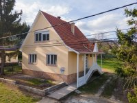 Eladó családi ház, Diósjenőn 27.9 M Ft, 4 szobás