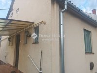 Eladó családi ház, Pécsett 44.9 M Ft, 3 szobás