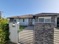 Eladó családi ház, Székesfehérvárott 152 M Ft, 5 szobás