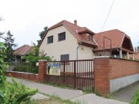 Eladó családi ház, IV. kerületben 129 M Ft, 6 szobás