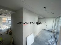 Kiadó üzlethelyiség, IV. kerületben 279 E Ft / hó
