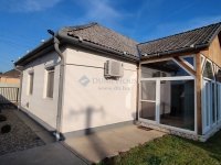 Eladó családi ház, Tápiószecsőn 56 M Ft, 3 szobás