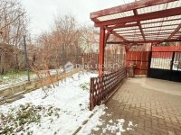 Eladó családi ház, Dunabogdányban 60 M Ft, 4+1 szobás