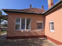 Eladó családi ház, Dömsödön 47.9 M Ft, 2 szobás