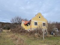 Eladó családi ház, Pécselyen 99 M Ft, 1 szobás