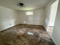 Eladó családi ház, Keszün 28 M Ft, 3 szobás