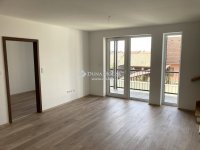 Eladó téglalakás, Esztergomban 95.5 M Ft, 4 szobás