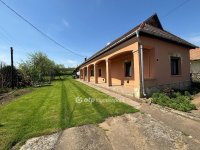 Eladó családi ház, Alsóvadászon 16.5 M Ft, 3 szobás