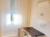 Kiadó panellakás, albérlet, Pécsett 135 E Ft / hó, 1+1 szobás