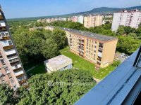 Eladó panellakás, Pécsett 34.99 M Ft, 2 szobás