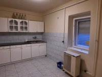 Kiadó családi ház, albérlet, Füzesabonyban 150 E Ft / hó