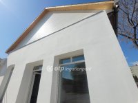 Eladó üzlethelyiség, Jászberényben 79 M Ft