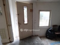 Eladó családi ház, Pécsett 19.9 M Ft, 2 szobás