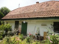 Eladó családi ház, Etyeken 39 M Ft, 1 szobás
