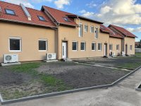 Eladó téglalakás, Cegléden 54 M Ft, 5 szobás