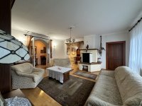 Eladó családi ház, Győrött 69.9 M Ft, 5 szobás