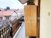 Eladó családi ház, Vácon 125.5 M Ft, 6 szobás