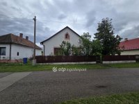 Eladó családi ház, Tetétlenen 11.5 M Ft, 2 szobás