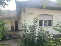 Eladó családi ház, Gödöllőn 45 M Ft, 3 szobás