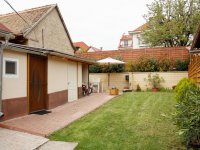 Eladó családi ház, Budaörsön 83.9 M Ft, 2 szobás