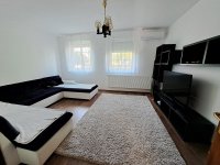 Eladó családi ház, Debrecenben 105 M Ft, 6 szobás