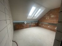 Eladó ikerház, Vecsésen 115 M Ft, 4 szobás