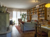 Eladó családi ház, Nagykovácsiban 149.9 M Ft, 8 szobás