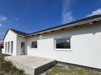 Eladó családi ház, Ráckevén 82.9 M Ft, 4 szobás