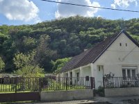 Eladó családi ház, Ozorán 24.99 M Ft, 3 szobás
