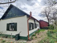 Eladó családi ház, Lakitelken 45.9 M Ft, 6 szobás