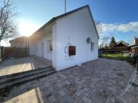 Eladó családi ház, Kunszálláson 67.8 M Ft, 4 szobás