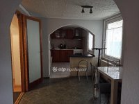 Eladó családi ház, Százhalombattán 105 M Ft, 5+1 szobás