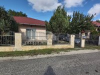 Eladó ikerház, Szigetszentmiklóson 83.9 M Ft, 4 szobás
