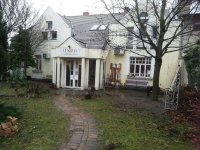 Eladó üzlethelyiség, Gödöllőn 320 M Ft, 6 szobás