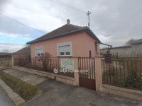 Eladó családi ház, Pusztaszabolcson 39.9 M Ft, 2 szobás