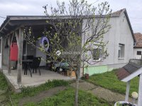Eladó családi ház, Nyárlőrincen 23.5 M Ft, 3 szobás