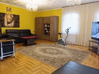 Eladó családi ház, Budaörsön 395 M Ft, 6 szobás