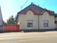 Eladó családi ház, Tolnán, Deák Ferenc utcában 39.5 M Ft